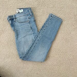 Jcrew 10” High-Rise Toothpick Light Wash Women’s Skinny Jeans